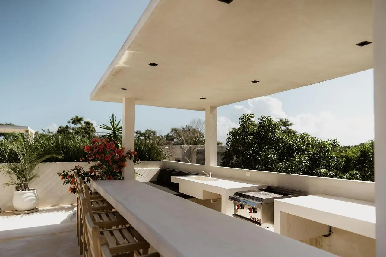 Jashita Tulum Luxury Villas 0*,
